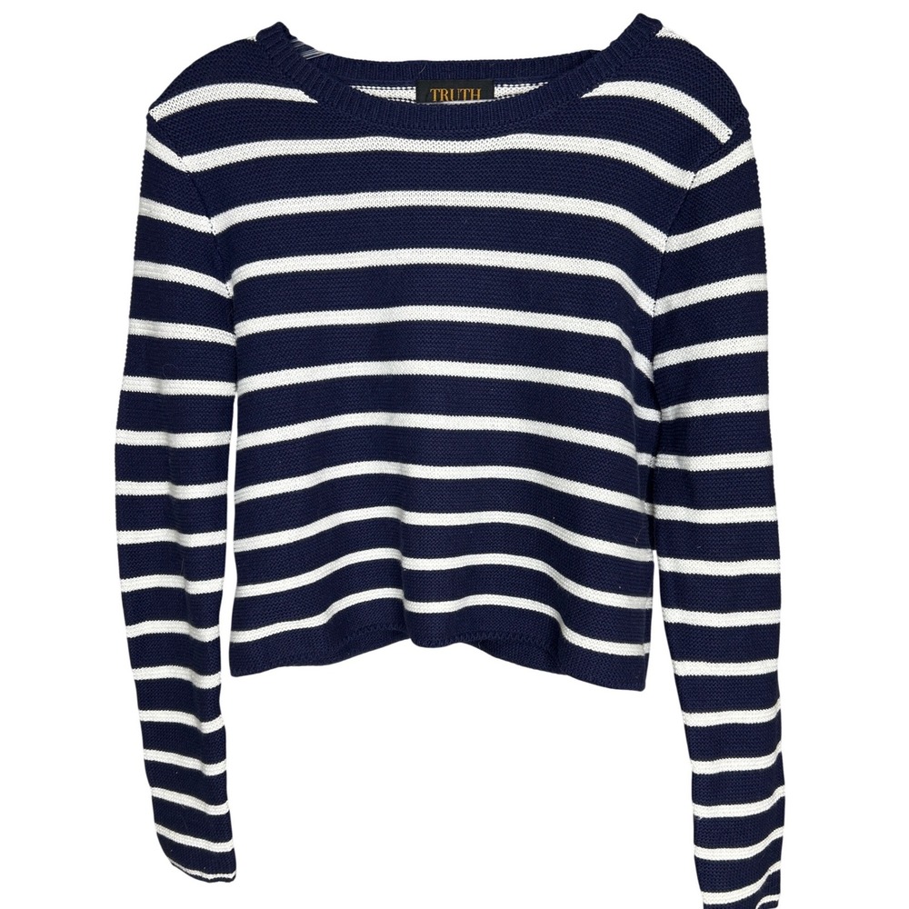 Truth by Republic size medium- Navy White Striped Cropped Knit Pullover Sweater